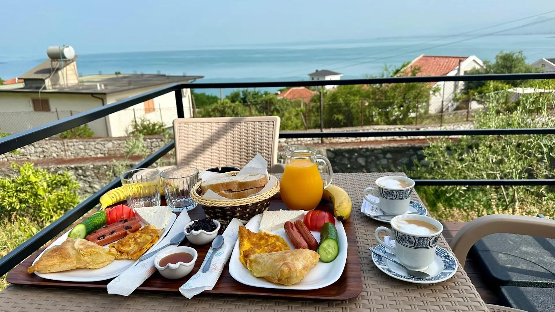 Guest house Three Brothers Shiroka Albania